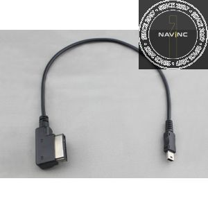 Mini-USB AMI adapter for Audi/VW/Skoda models with AMI or MDI interface